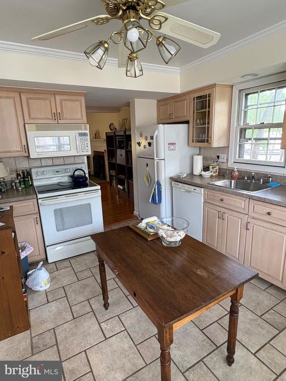 Photo - 6602 Deer Gap Ct