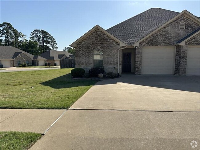 Building Photo - 3923 Mobley Cir Rental