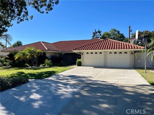 Photo - 1327 Stanford Way House