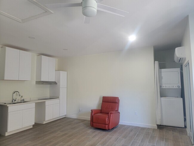 Photo - 6540 Grande Bay