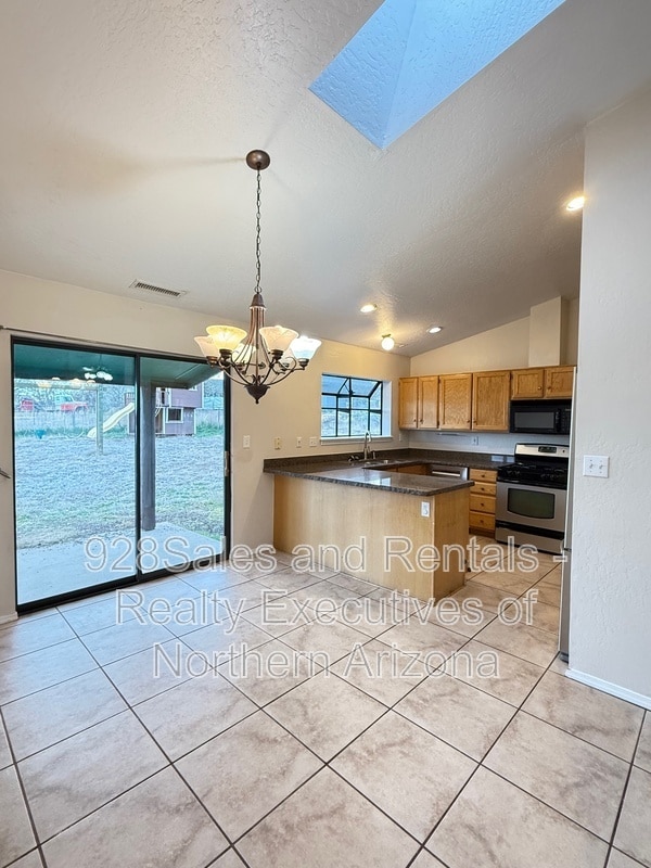 Photo - 11385 Homestead Ln