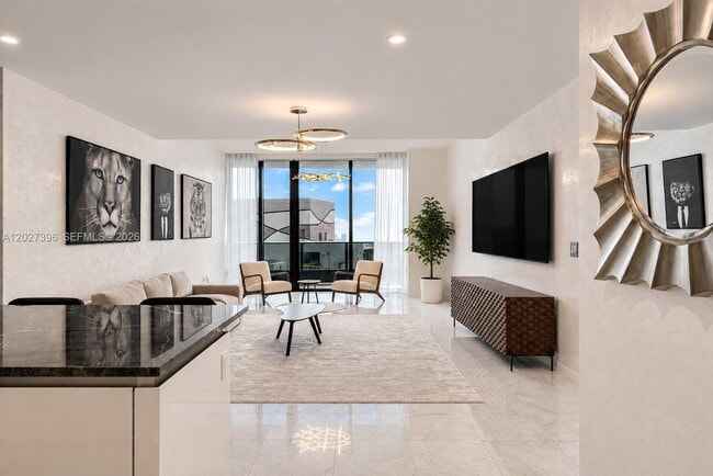 Building Photo - 1000 Brickell Plaza Unit PH5203
