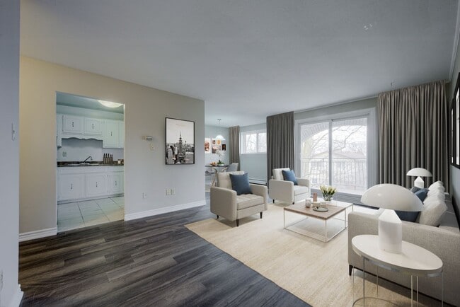 Photo - 520 Parkside Dr