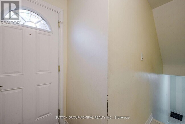 Photo - 52 Farrell Ave