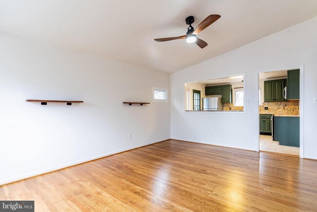 Photo - 6609 Bowie Dr