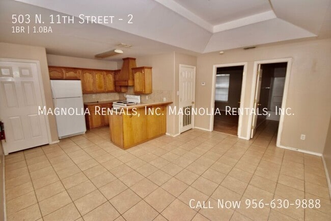 Photo - 503 N 11th St Unidad 2