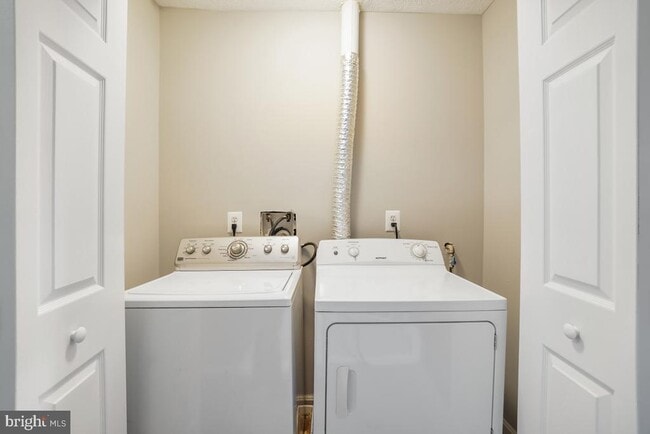 Photo - 6081 64th Ave