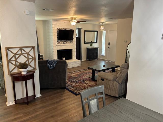 Photo - 509 Crowley Rd