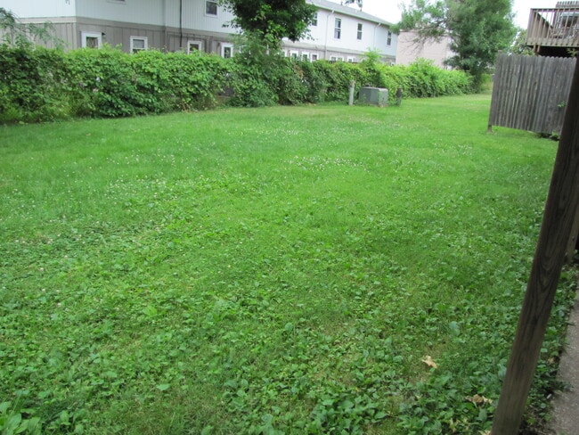 Photo - 5 Williamsburg Ct Unidad C