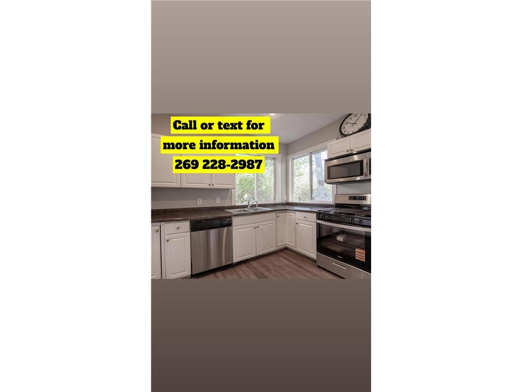 Photo - 1606 Johnson St NE
