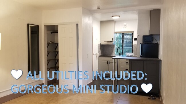 Building Photo - 1952 Madison St Unit Madison Studio