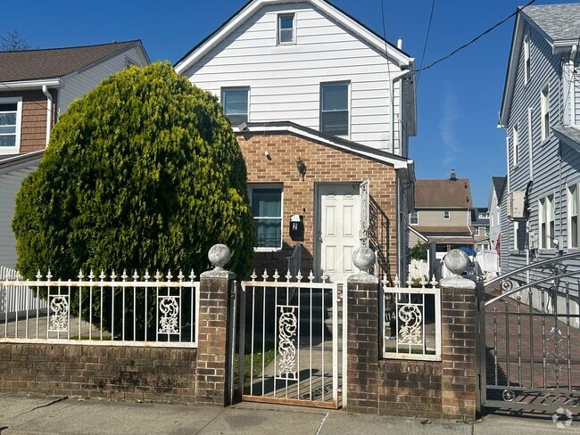Building Photo - 11434 208th St Rental