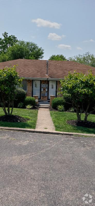 Building Photo - 4971 Winton Rd Unit A Rental