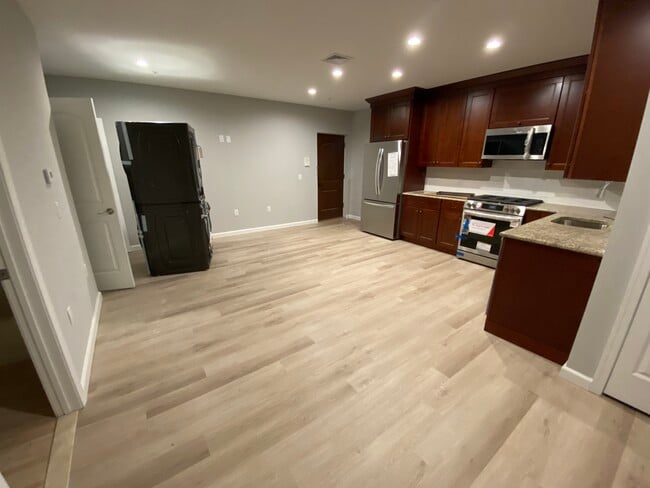 Photo - 598 Valley Rd Apartments Unit 2