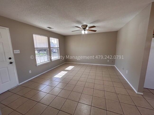 Photo - 1805 Cherrybark Bend