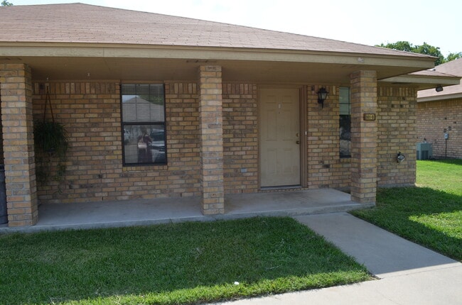 Photo - AFFORDABLE 2 BEDROOM DUPLEX IN HARKER HEIGHTS