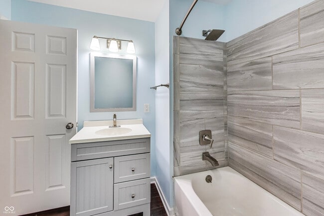 Photo - 1223 St Paul St