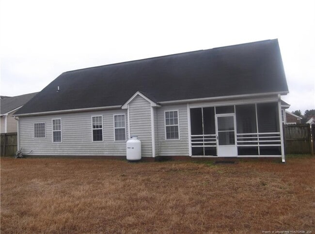 Photo - 1250 Mingary Ave