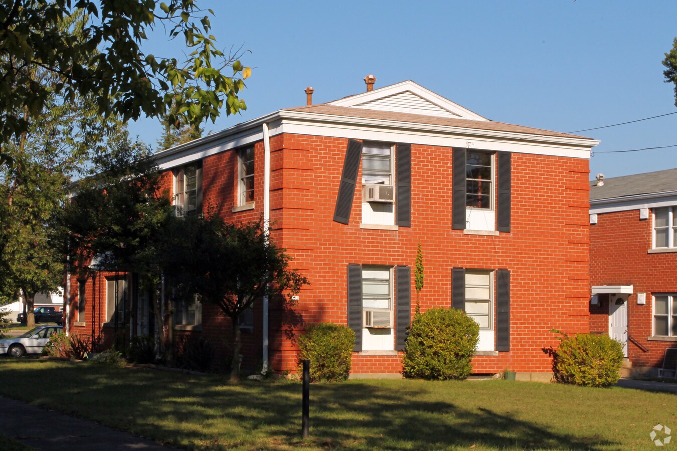 Primary Photo - 162 Thierman Ln
