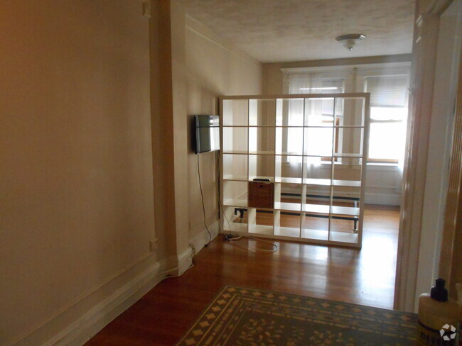 Building Photo - 8 Garrison St Unit 702 Rental