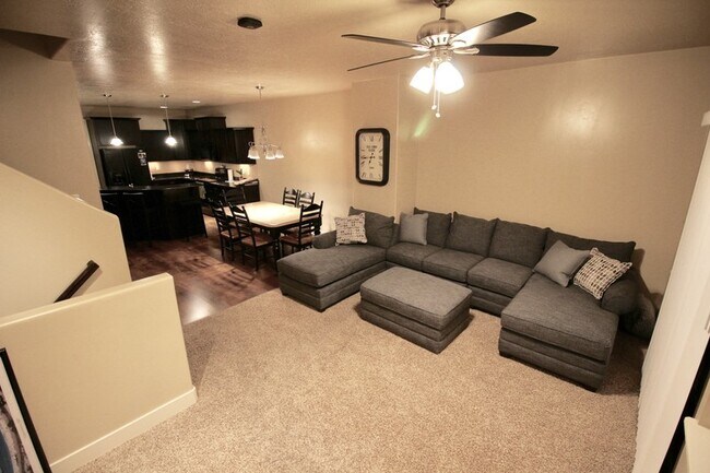 Photo - 3734 Prairiewood Drive