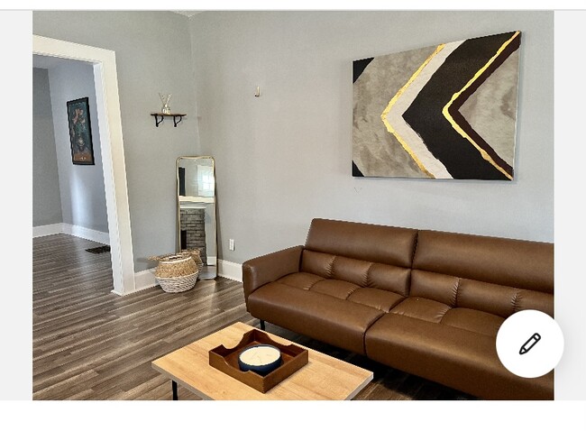 Photo - 36 N Ewing St