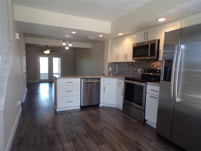 Photo - 26300 Rampart Blvd