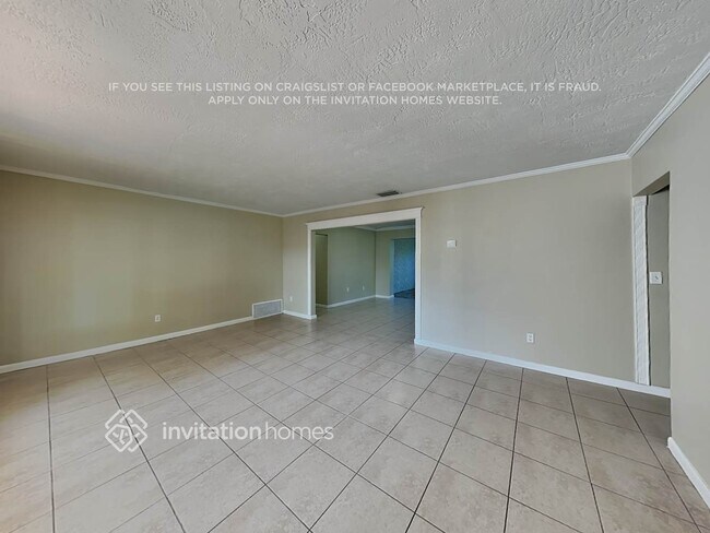 Photo - 10331 NW 18th Pl