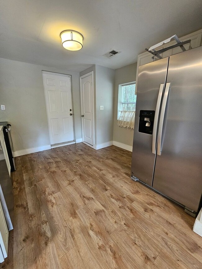 Photo - 1045 Seaside Ln Unit 1045 Seaside Lane B