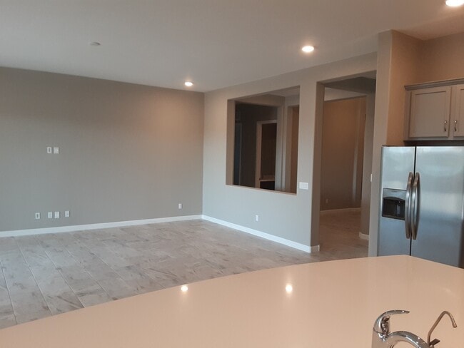 Photo - 5Bdrm/ 3.5 bath in Saguaro Bloom, near Twin Peaks & Silverbell