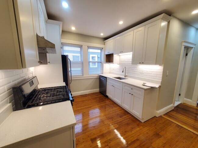 Photo - 3961 Washington St Unit U3