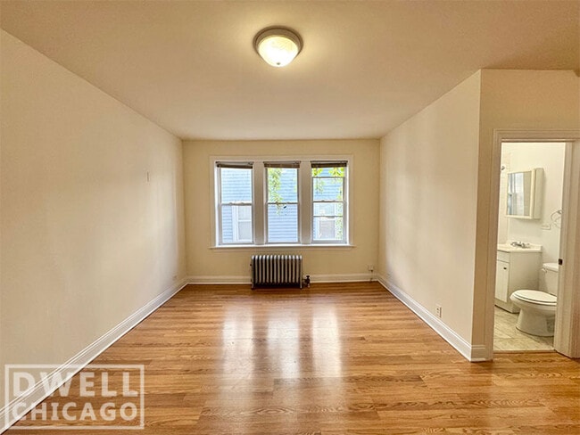 Photo - 2606 N Kimball Ave Unit 1B