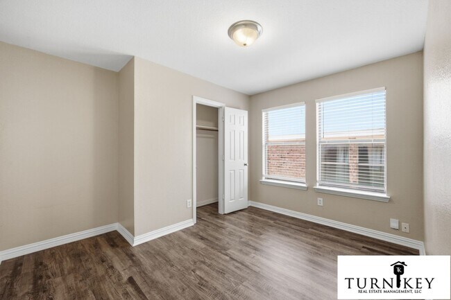 Photo - 3116-3118 S Cherry Ln Unit 3116