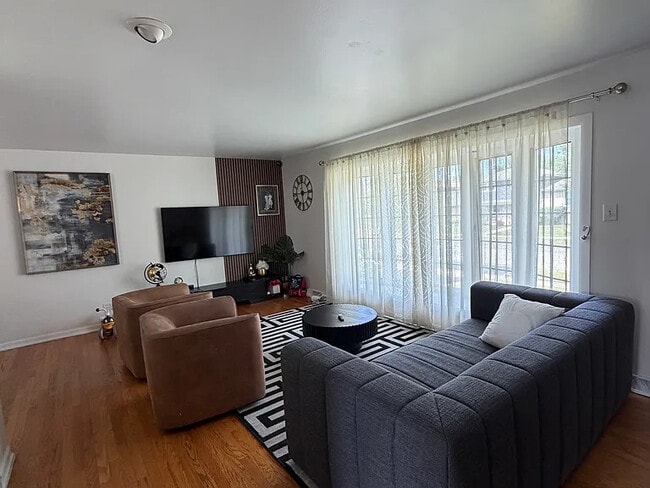 Photo - 17624 71st Ave