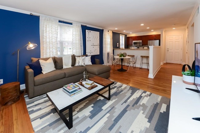 Photo - The Villas at Bryn Mawr Apartment Homes