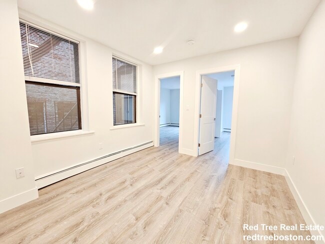 Photo - 44 Joy St Unit 8