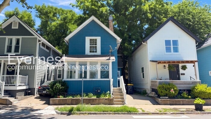 Photo - 347 Maple Blvd