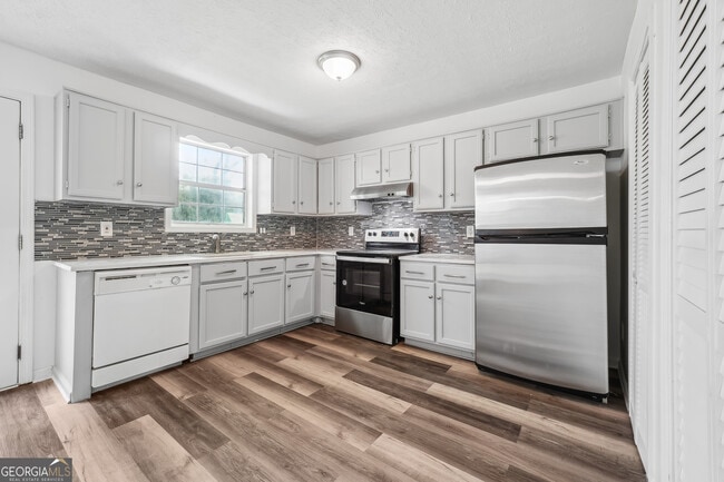 Photo - 3758 Westchase Dr