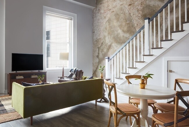 Photo - 630 Washington St Unit 405