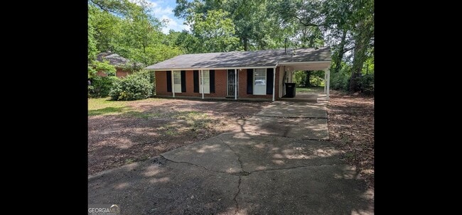 Building Photo - 1922 Reese Rd