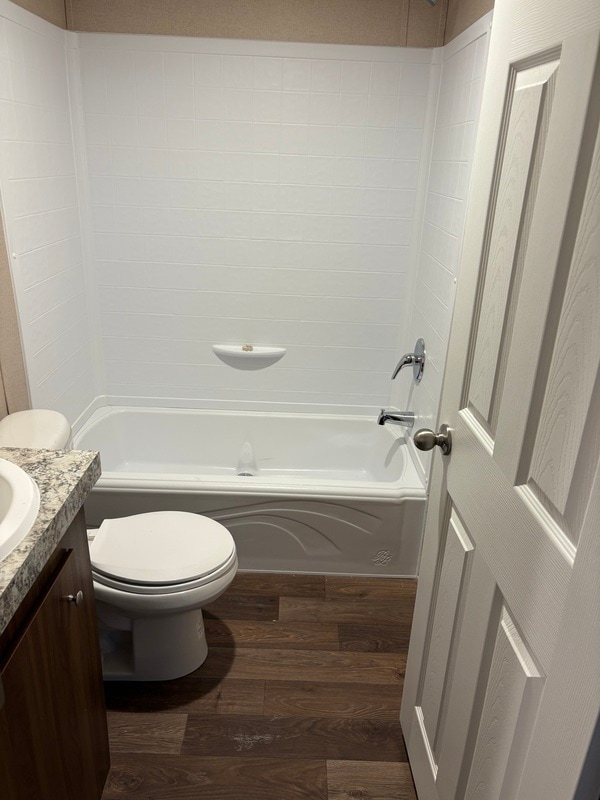 Photo - 650 Strange Rd