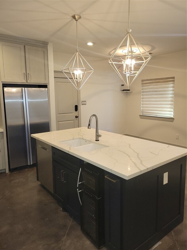 Photo - 4914 Rose St