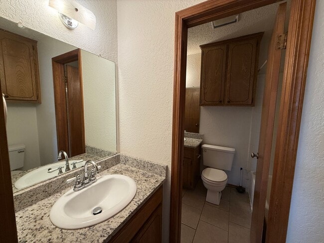 Photo - Three Bedroom, 2 Bath large Yard