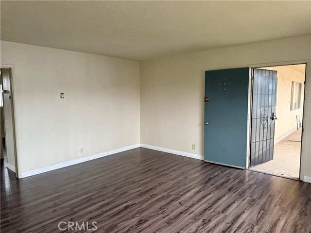 Building Photo - 4105 Walnut Grove Ave Unit 9