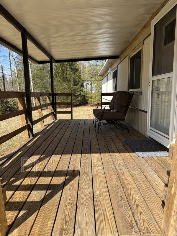 Photo - 210 Markley Dr