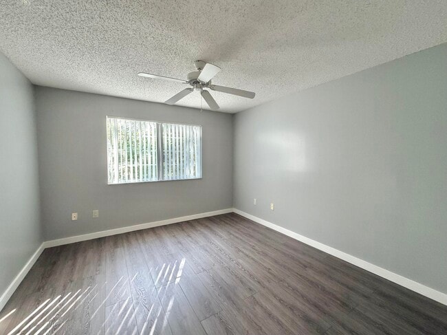 Photo - 1100 Crestwood Ct S Unit 1108