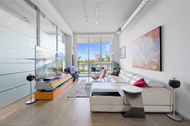Building Photo - 3029 NE 188th St Unit 409 Rental