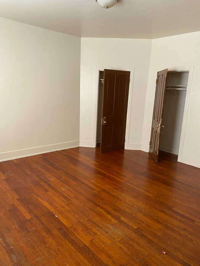 Photo - 2440 N Charles St Unit 7