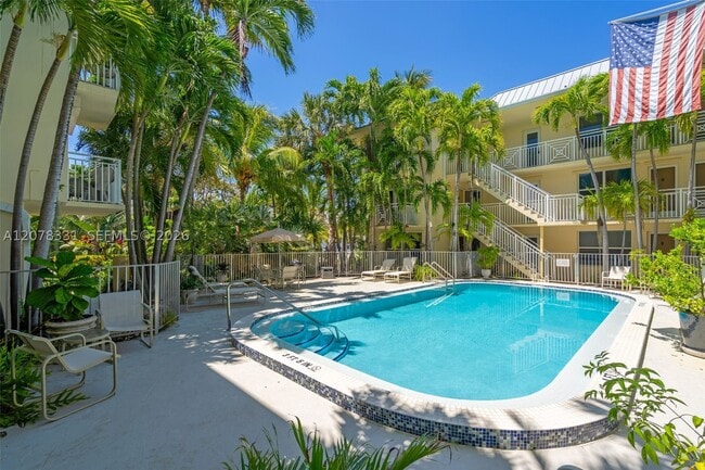 Building Photo - 255 Sunrise Dr Unit 309