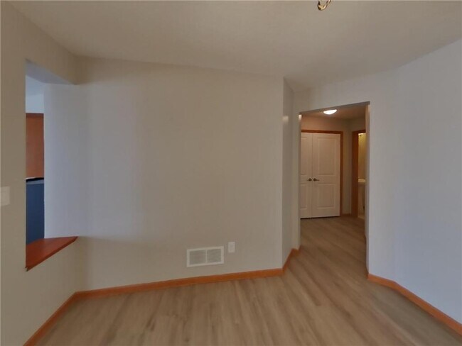 Photo - 1627 Fox Hunt Way